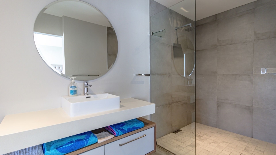 6 Bedroom Property for Sale in Myburgh Park Western Cape